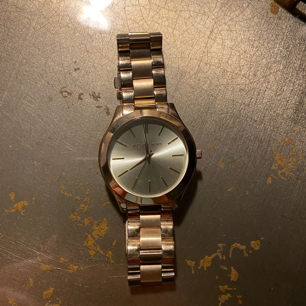 Classic gold Michael Kors Watch